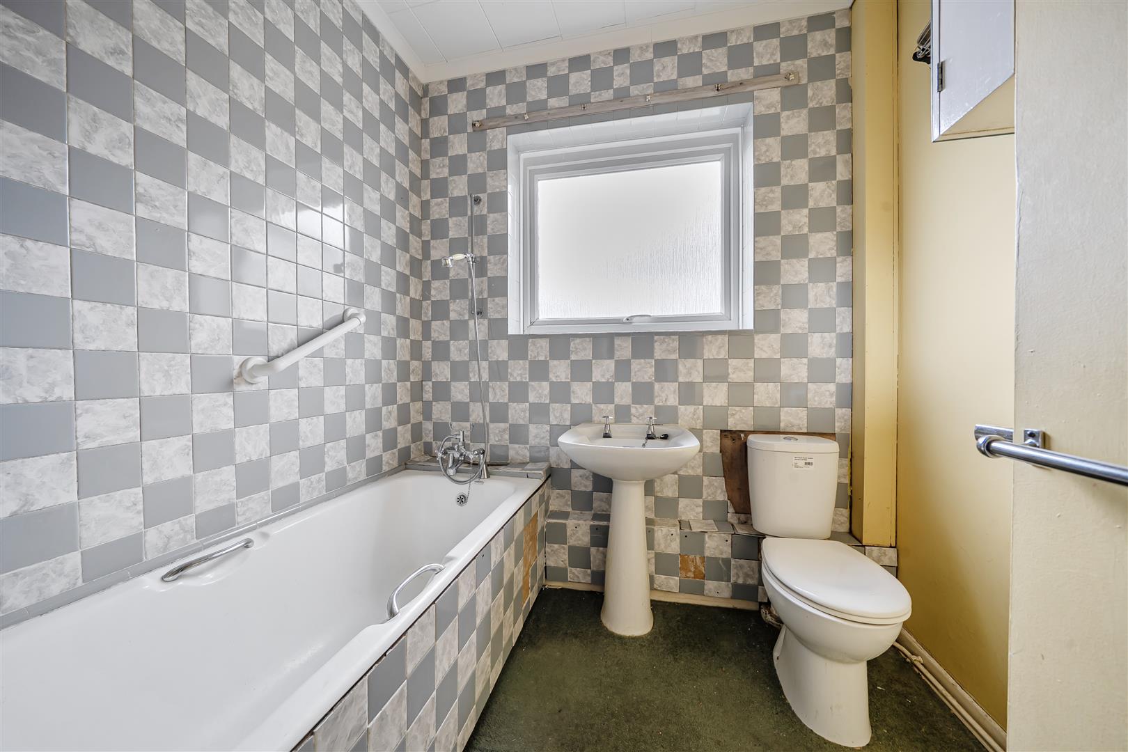 Brithwen Road, Waunarlwydd, Swansea, SA5 4QS